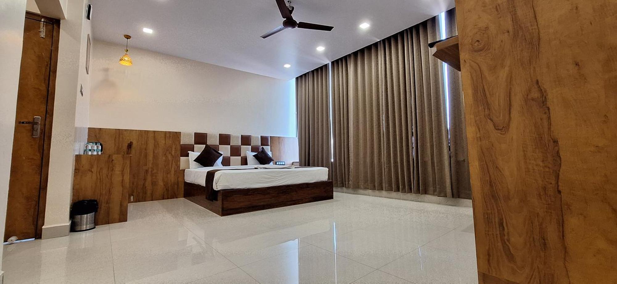 New Sun International & Banquet Hall Jamshedpur Exterior foto